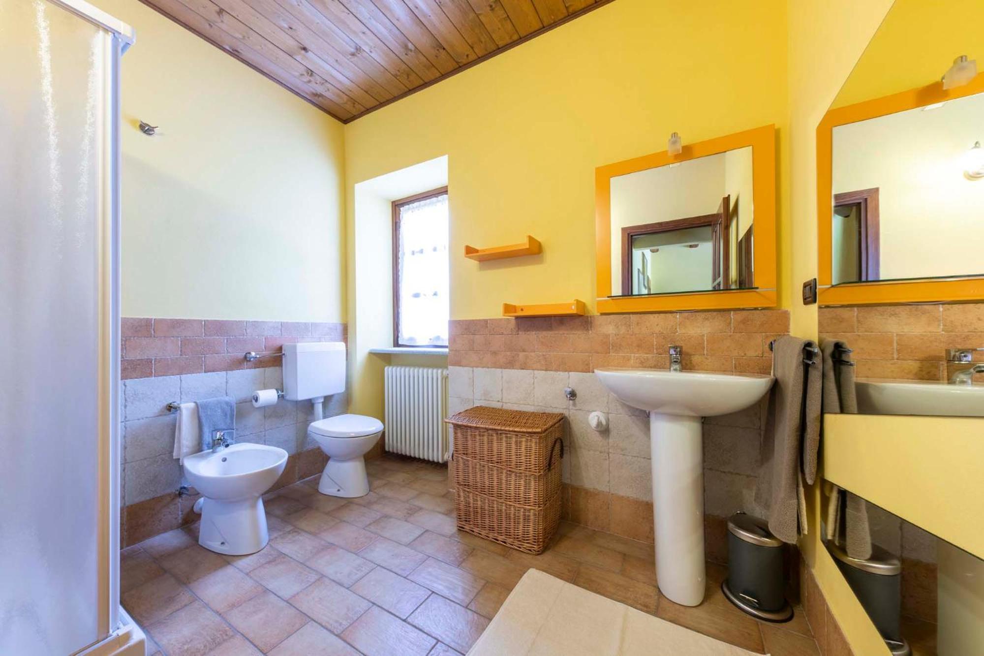Antiche Radici Aparthotel Chiusa di Pesio Luaran gambar